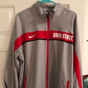 Nike Mens Dri-Fit Elite lightweight jacket.